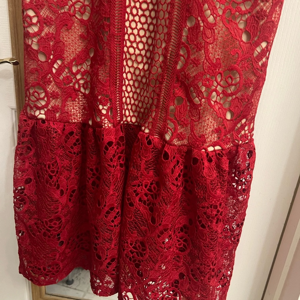 Romeo and Juliet Couture Red Lace Dress NWT *// - Picture 6 of 9